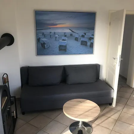 Wolkenlos * Dahme (Schleswig-Holstein)
